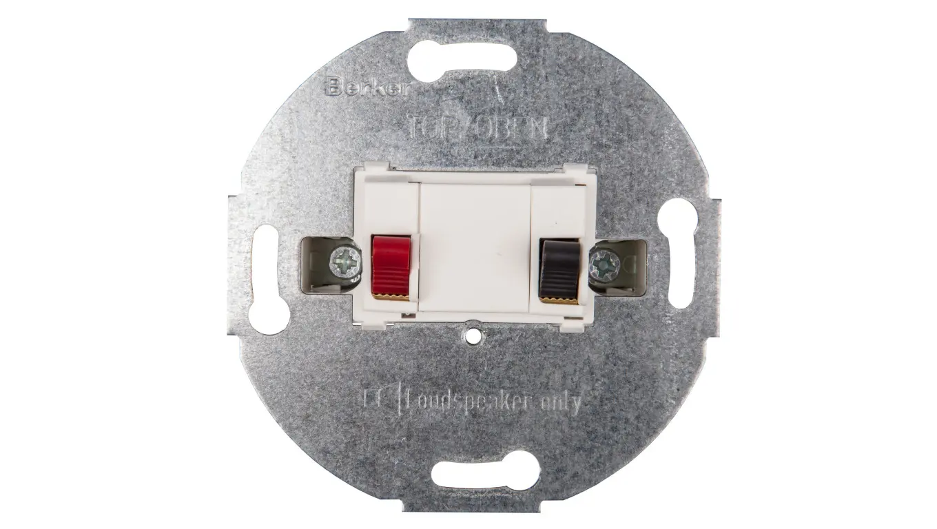 Stecker, Steckdosen, Adapter + Hager + 457209