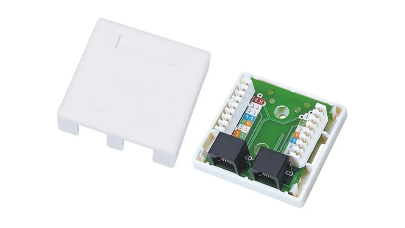 Plugger, stikkontakter, adaptere + Alantec + GN011