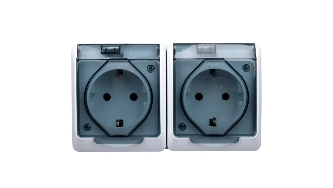 Stik, stikkontakter, adaptere + Elektro-Plast + 325-01