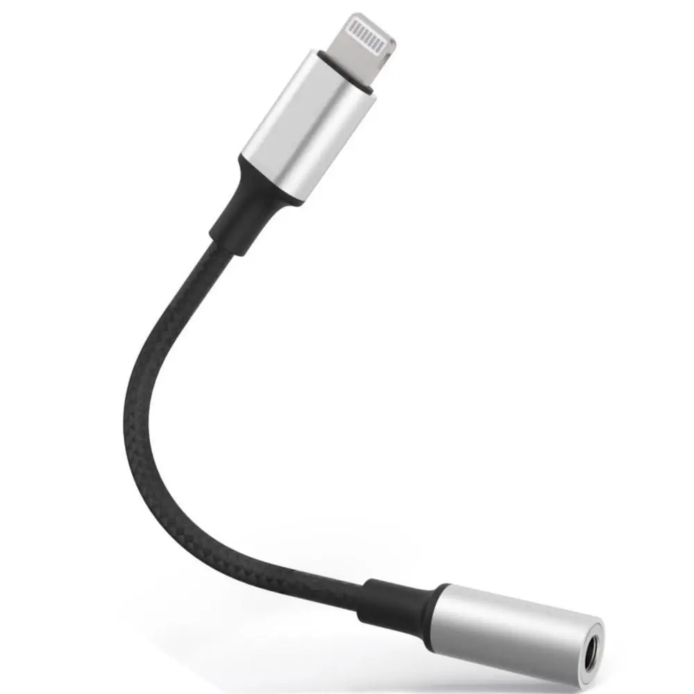 Kabeļi un vadi + MicroConnect + MC-LIGHTJACK3.5