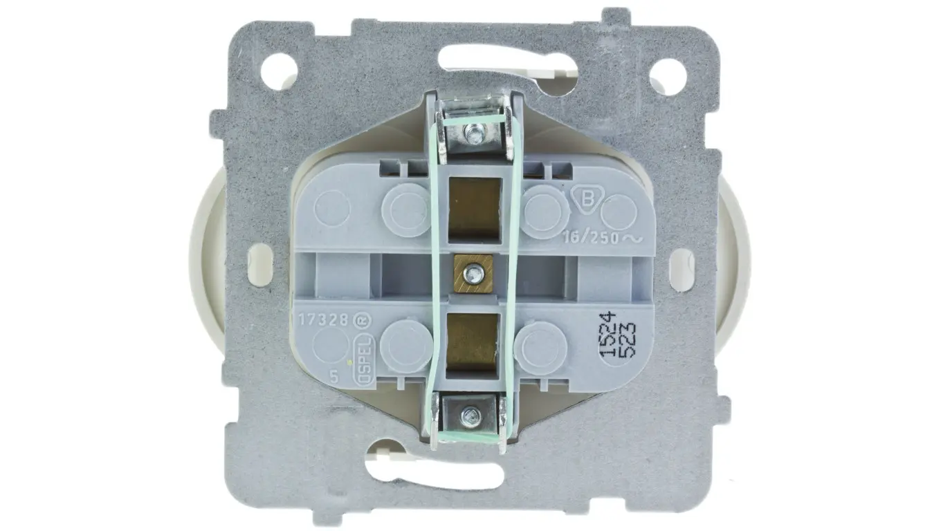 Stecker, Steckdosen, Adapter + Ospel + GP-2SRZ/m/42