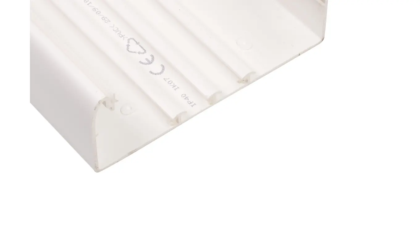 Figurice + Legrand + 010432