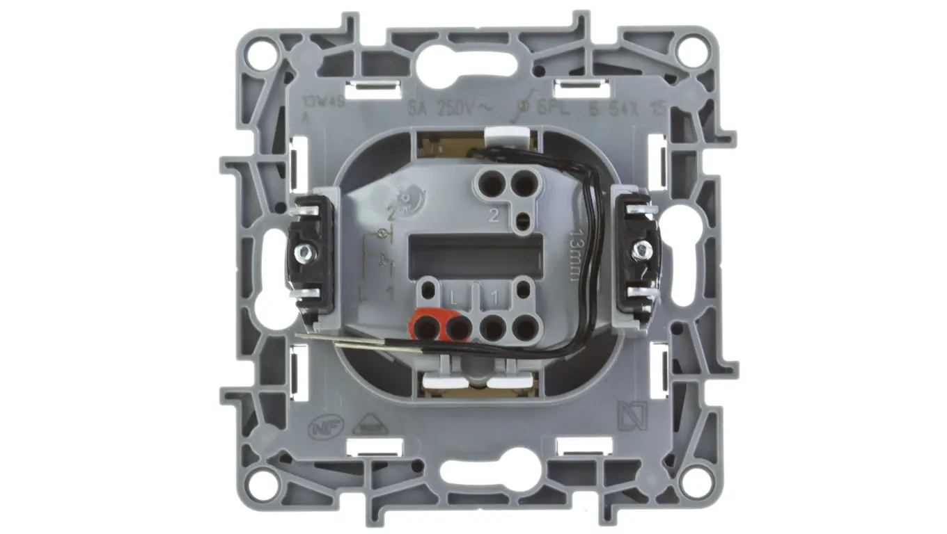 Vtiči, vtičnice, adapterji + Legrand + 664515