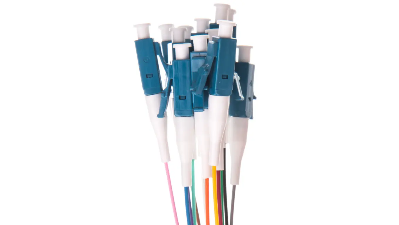 Cavi per telecomunicazioni + ASSMANN Distribution + DK-29332-02