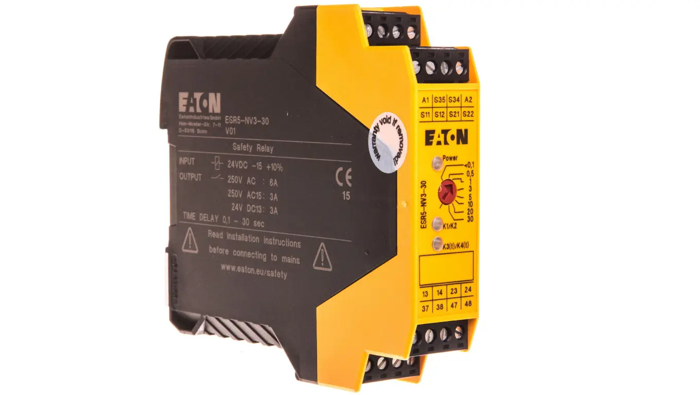 Reläer + Eaton + 118705