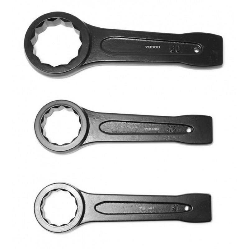 Nycklar + JCB + JCB-79327