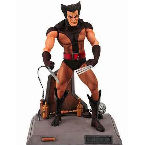 Rotaļlietas | Figurki - Marvel Select Wolverine Demaskuj figurkę 18cm